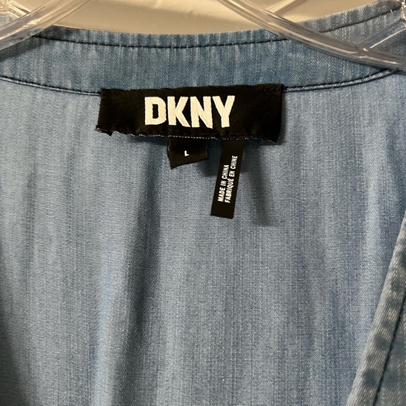 DKNY size large, chambray blue jumpsuit adjustable waist. Good condition. - Picture 4 of 6